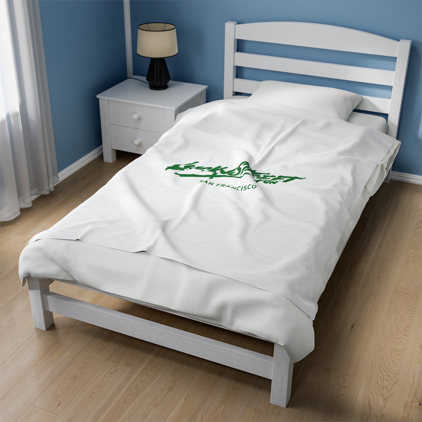 Luckystreet Fun - Velveteen Plush Blanket